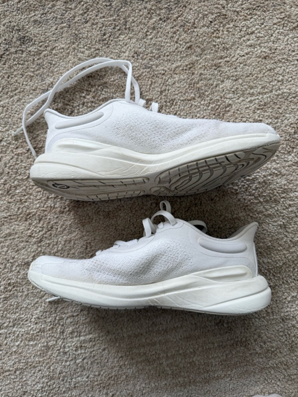 Lululemon Chargefeel Low Womens Workout Shoe White / White / Silver Drop - Picture 12 of 16
